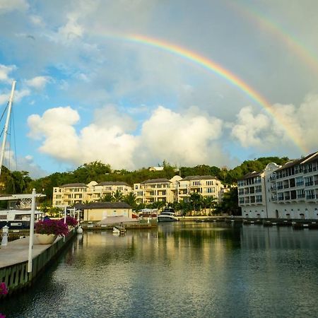 Port Ferdinand Marina & Luxury Residences Saint Peter Exterior foto